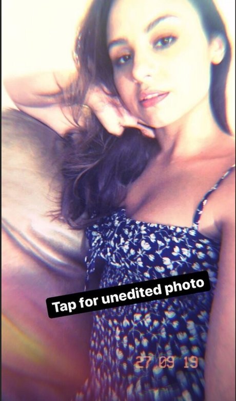 Aimee Carrero top star photos