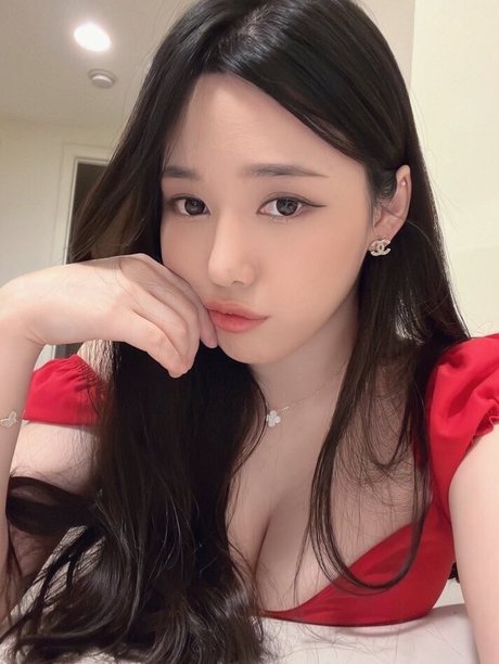 infirmière brune onlyfans chaud érotique photos