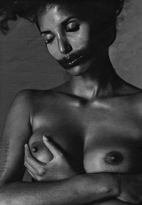 Padma Lakshmi actrice pornographique img