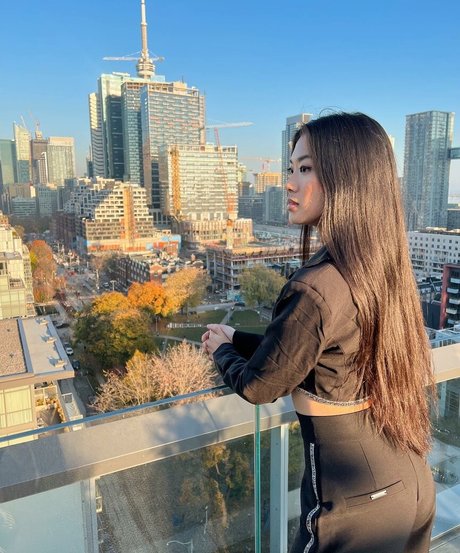 fans asiatiques anaux uniquement jolis nus photo