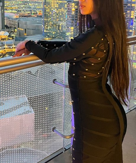 épouse infidèle onlyfans nu sympa photo