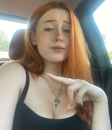 KDRkitten modèle érotique image