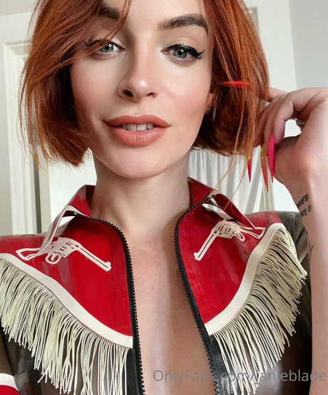 fellation mature uniquementfans art haute définition img