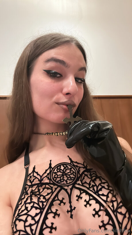 Lilithfux modèle de sexe photo