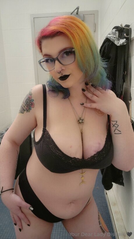 Ladydisdain étoile exclusive images