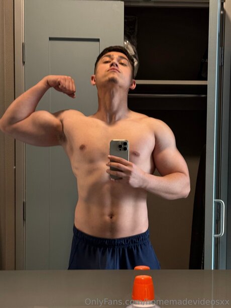 Homemadevideosxx star exclusive des photos