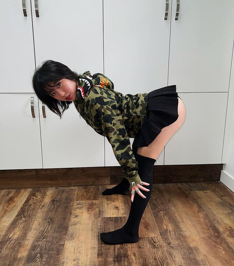 Bapebaee belle star du porno img