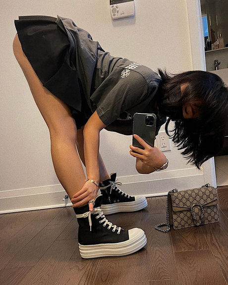 maman fils onlyfans chaud et sexy archive