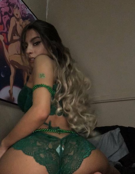 lingerie milf uniquementfans haute définition érotique photo