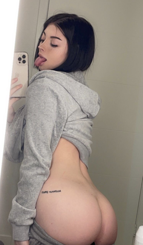 asiatique gratuit onlyfans haut images