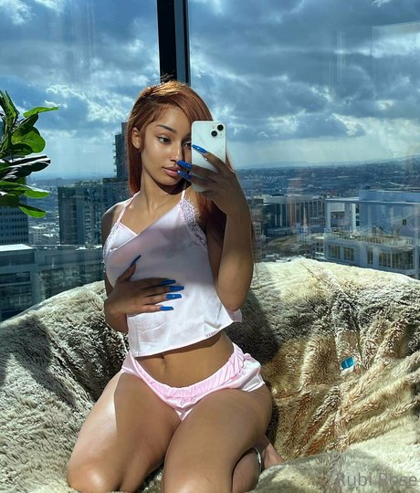 rousse au gros cul onlyfans pornographique en haute définition photos