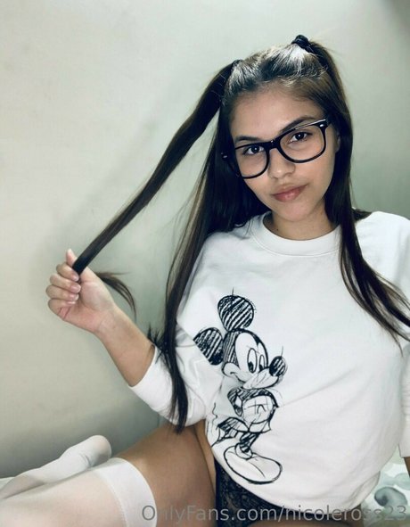 nicole ross 23 haut étoile image