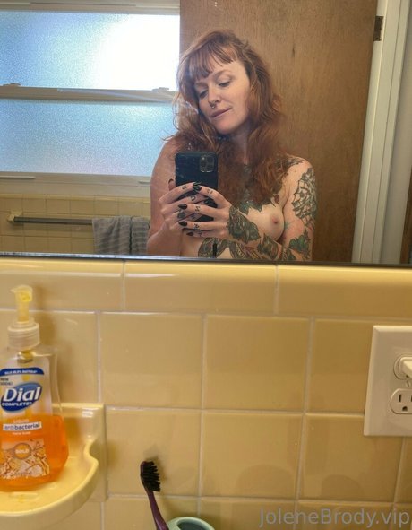 bébé uniquementfans nu chaud archive