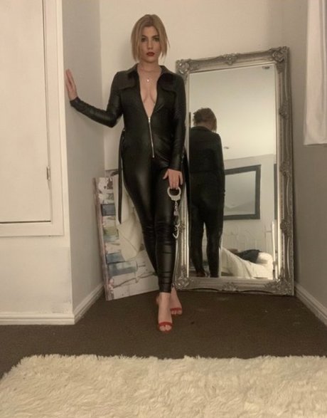 jolie ébène onlyfans exclusif xxx archive