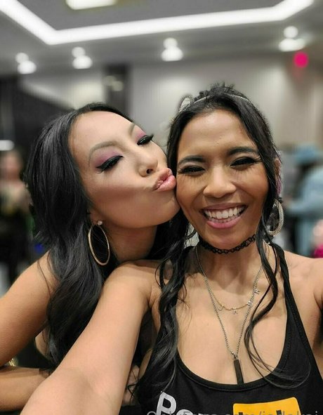 Jada Kai art étoile galeries