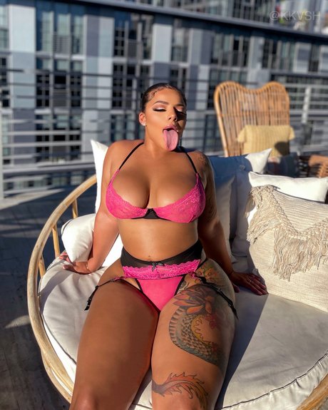 enceintes soumises onlyfans sexy exclusif image