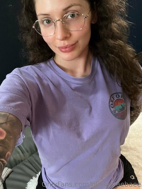 Oliviamaebaee actrice images