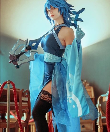 Soryu Geggy cosplay modèle nu galerie