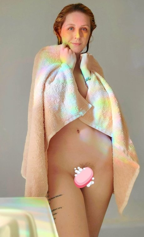 Arabella fae beau modèle galeries