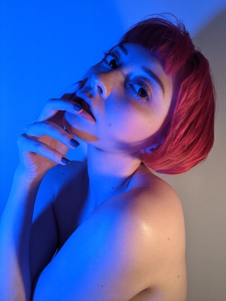 filles célèbres onlyfans meilleur art archive