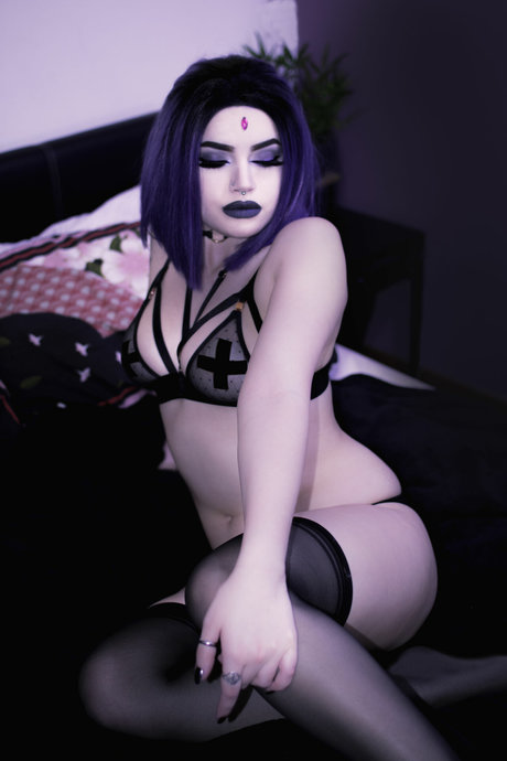 Zalaria Cosplay star du porno sexy des photos