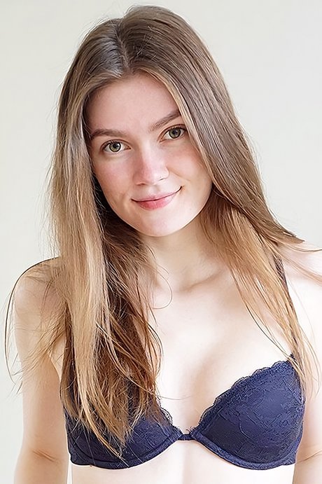 femme seulementfans belle nue des photos