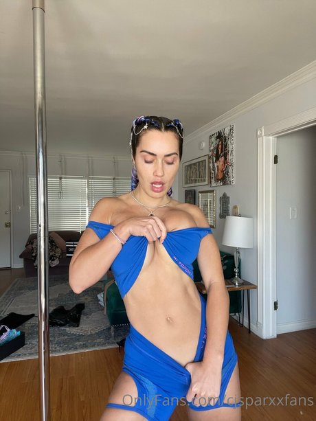 fans de gros seins asiatiques uniquement art érotique archive