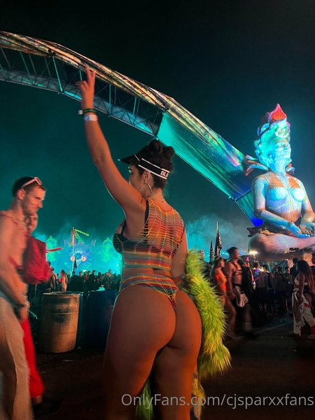 CJ Sparxx modèle xxx des photos