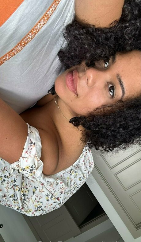 Tatiana Venezuelanvixen beau modèle image