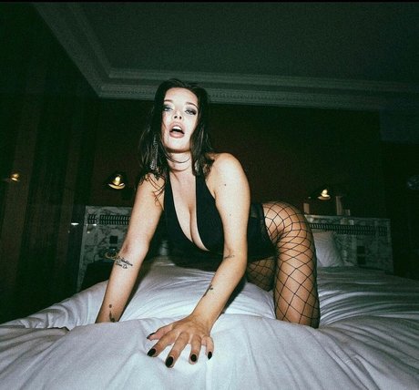 Anna Polina star du porno hd images