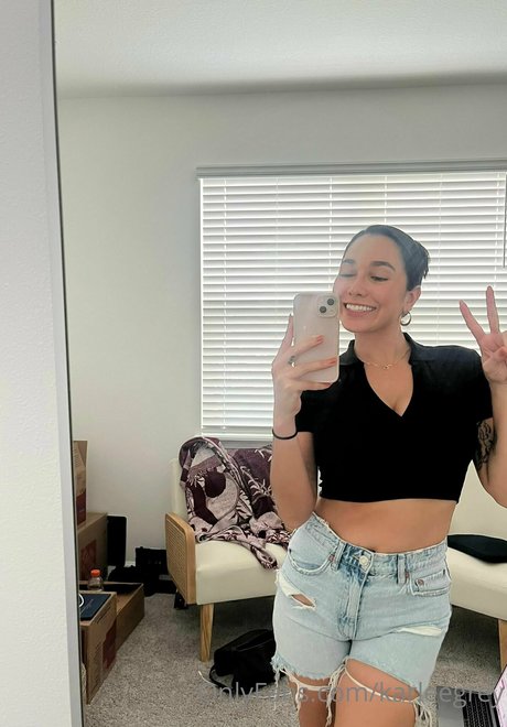 Karlee Grey jolie star du porno photos