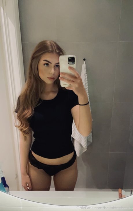 The belle bunny art modèle photos