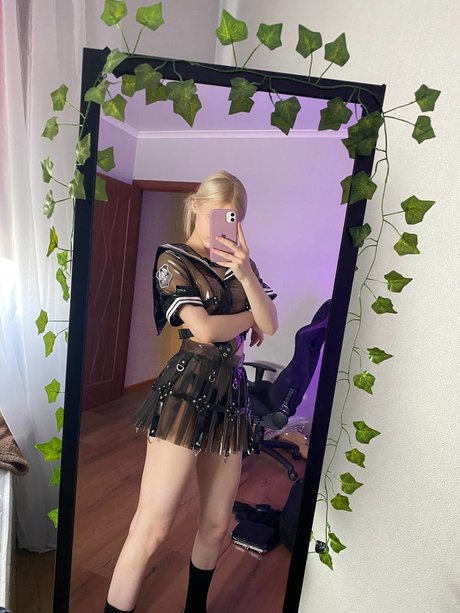 Allotropp étoile nue archive