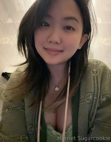 blonde en forme onlyfans hd exclusif image