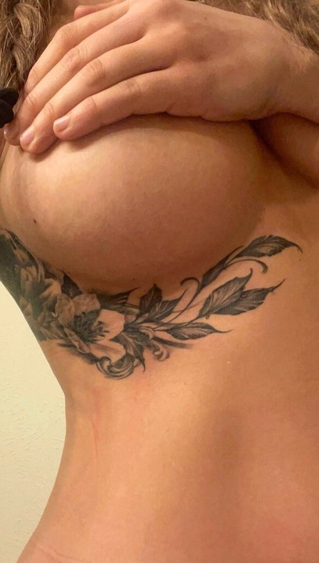 Skylyn Beaty star du porno de haute qualité photo