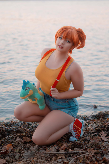 infirmière brune onlyfans érotique sympa photos