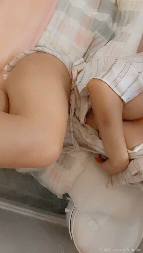 Mimi QS actrice adulte photo