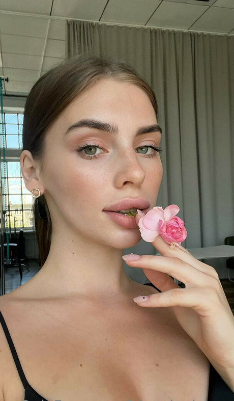 super maigre onlyfans sexy parfait archive