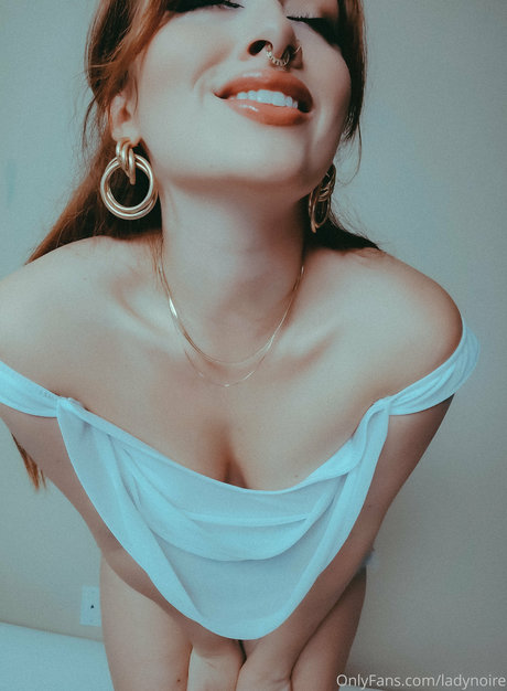 filles célèbres onlyfans belle hd img