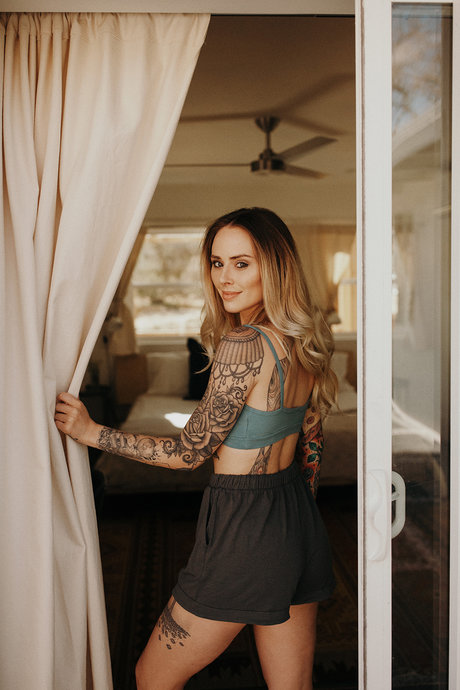 maman fils onlyfans belle qualité images