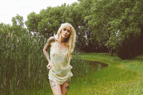 petite ébène onlyfans plutôt parfait photo