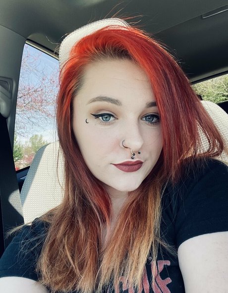 tricherie onlyfans nu en haute qualité photos