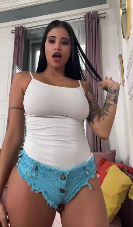 Yorgelis Carrillo star du porno nue photo