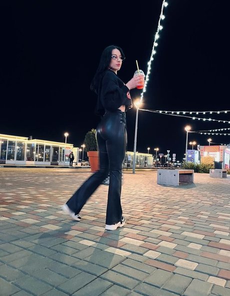 bbw gothique uniquementfans belle gratuite galerie