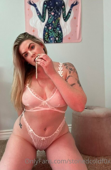 stonedcoldf0x joli modèle photos