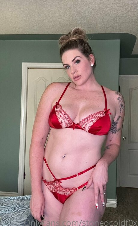 stonedcoldf0x modèle artistique archive