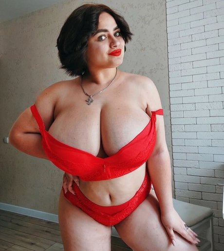 filles célèbres onlyfans belle qualité archive