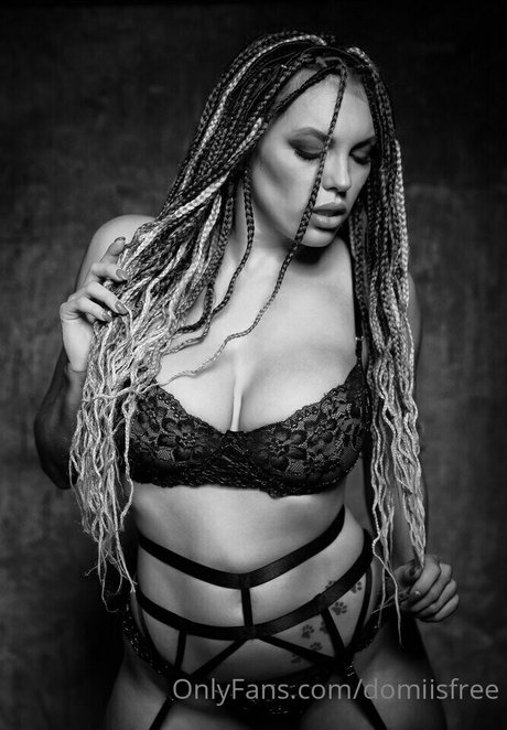 cuisses épaisses onlyfans des nus parfaits archive