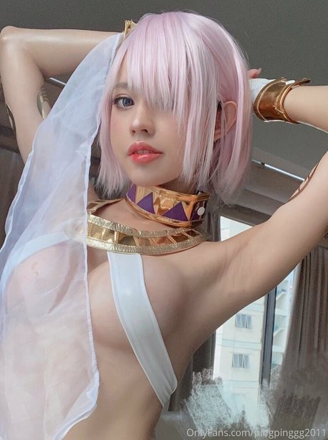 pingpinggg2011 modèle porno photos