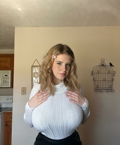 Haley Z actrice sexy image